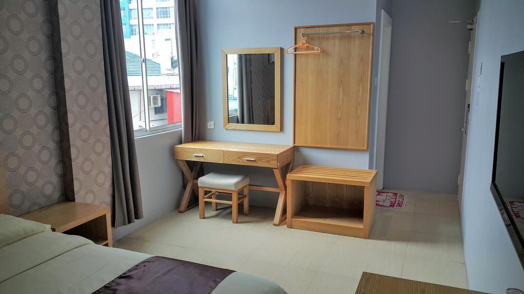 Residence 21 Boutique Inn Miri Exterior foto
